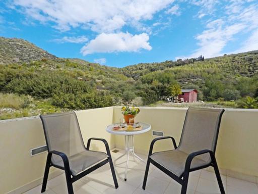 Sunray Studio In Poros Apartment Poros Town Bagian luar foto