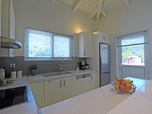 Sunray Studio In Poros Apartment Poros Town Bagian luar foto