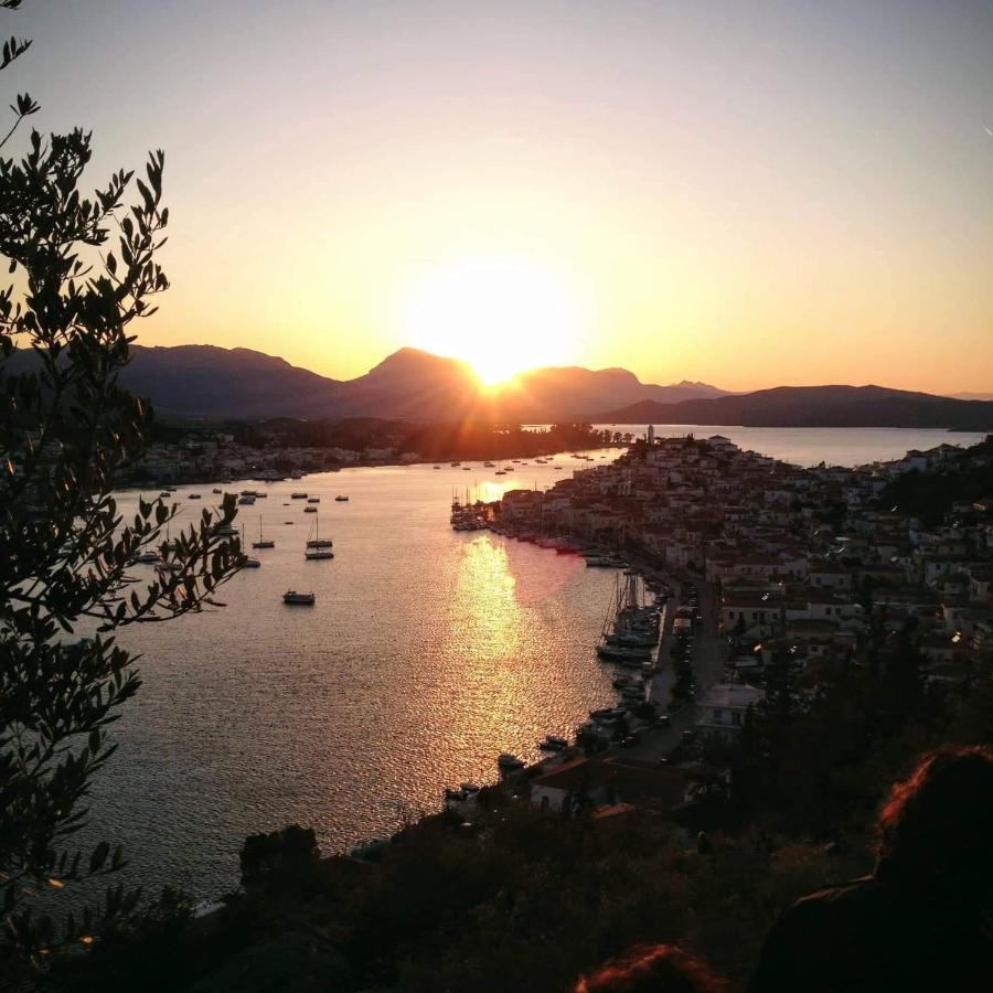 Sunray Studio In Poros Apartment Poros Town Bagian luar foto