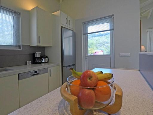 Sunray Studio In Poros Apartment Poros Town Bagian luar foto